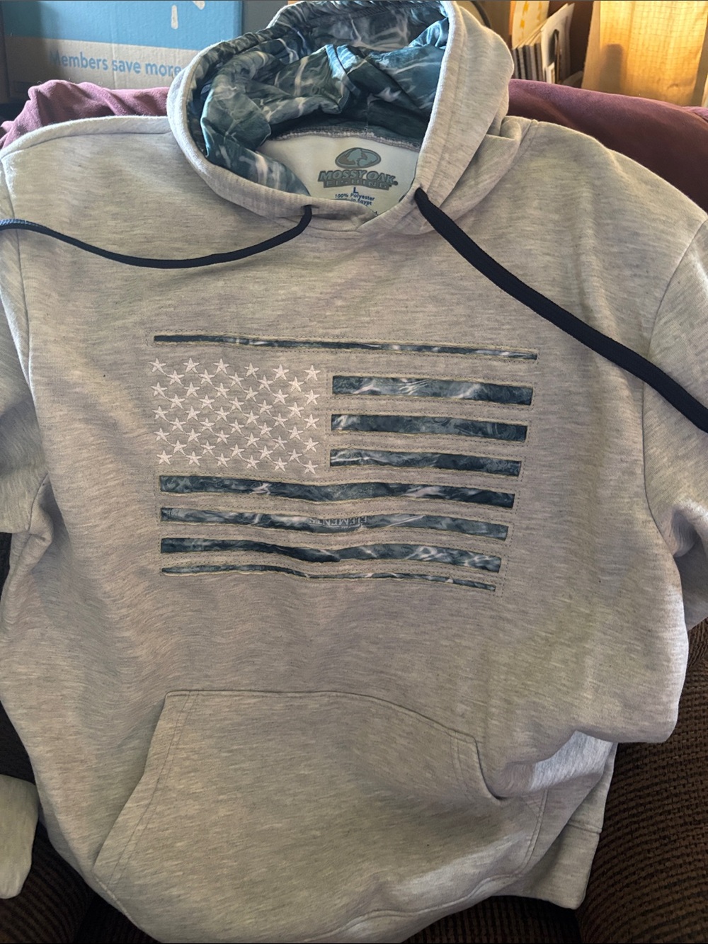 Mossy Oak Womens Light Gray Hoodie with Camo Flag
